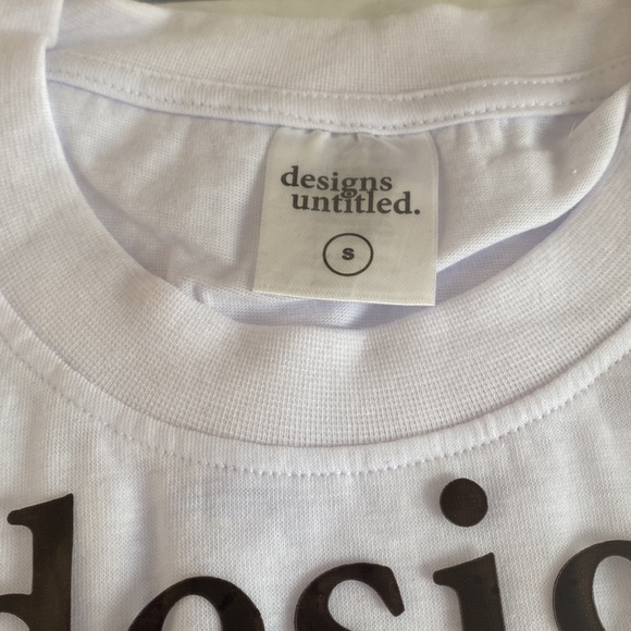 Designs Untitled Los Angeles Print Short-sleeve White“ Movie” tee, Size S, NWT - Picture 3 of 5